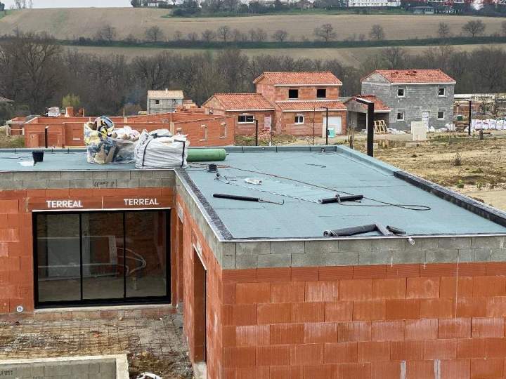 Réparation de fuites toiture Provence Alpes Côte d’Azur